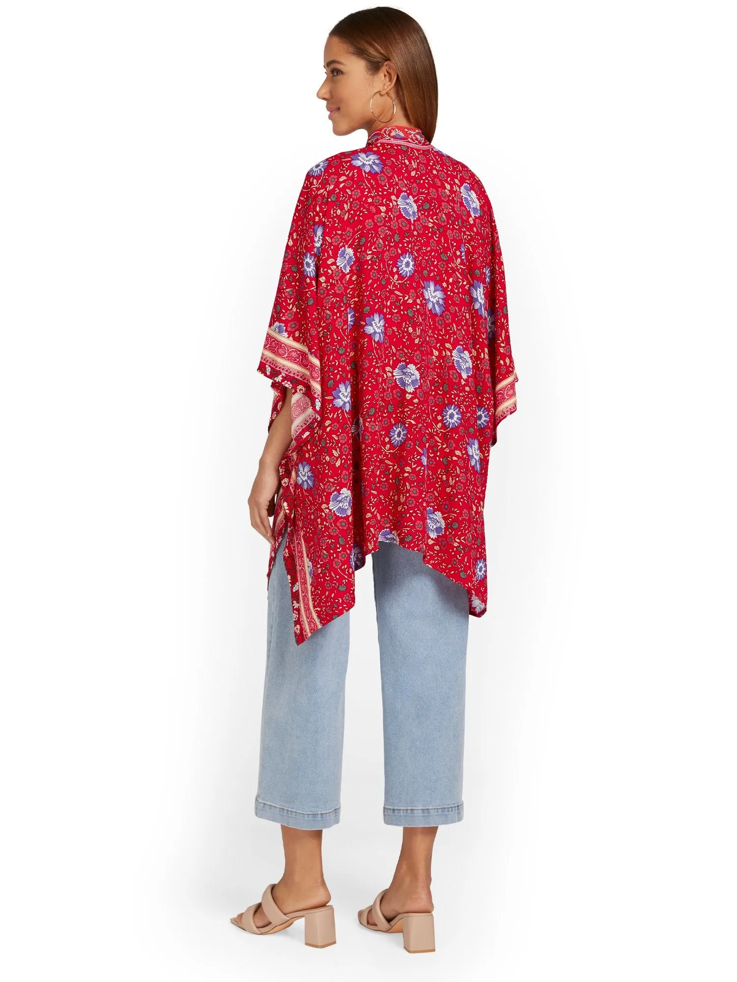 Justin Taylor Floral-Print Kimono - Brands We Love