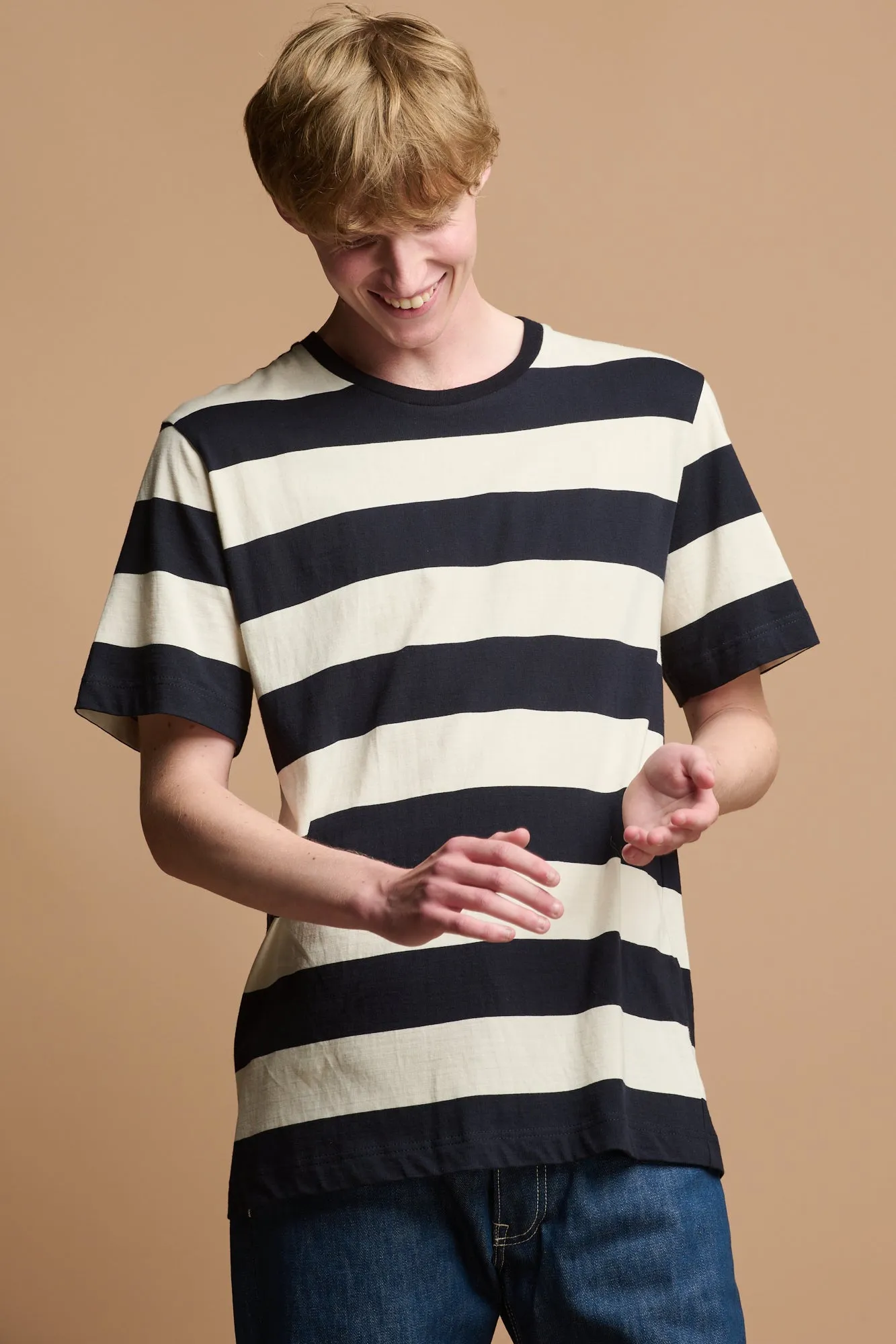 Men's Wide Stripe Short Sleeve T Shirt - Navy/Ecru